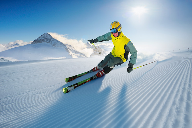 Skiing Skiing