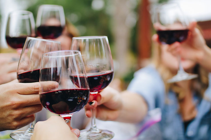 Glasses of wine Glasses of wine