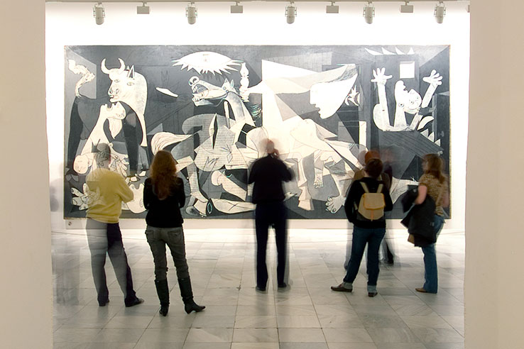Guernica Room, Reina Sofía Museum. Guernica Room, Reina Sofía Museum.