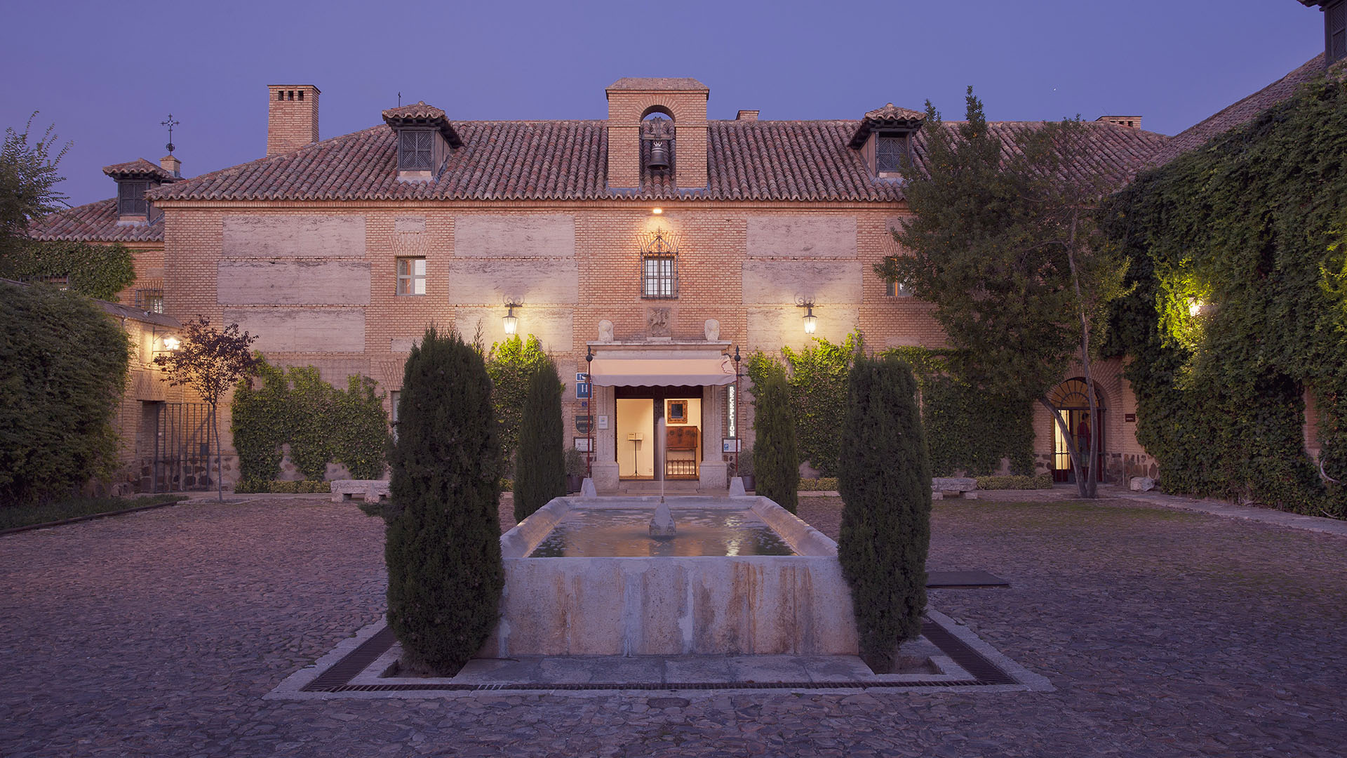 Stay in the Paradores of the Most Beautiful Towns in Spain
