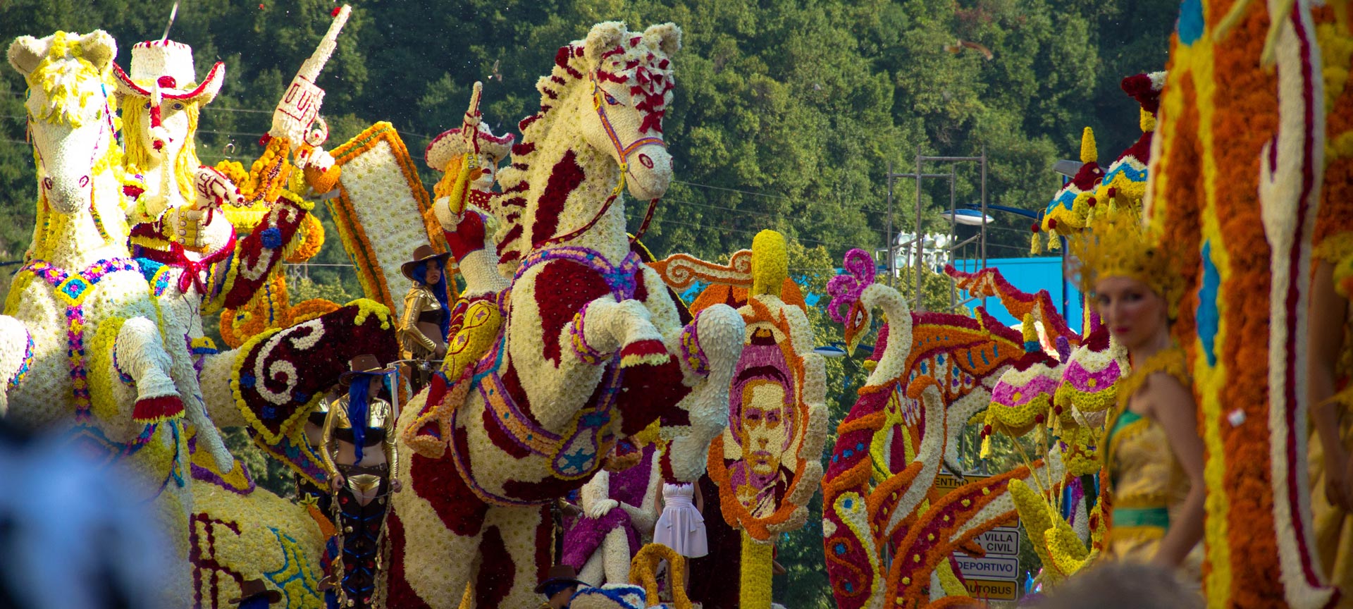 Floats during the Battle of the Flowers. Floats during the Battle of the Flowers.
