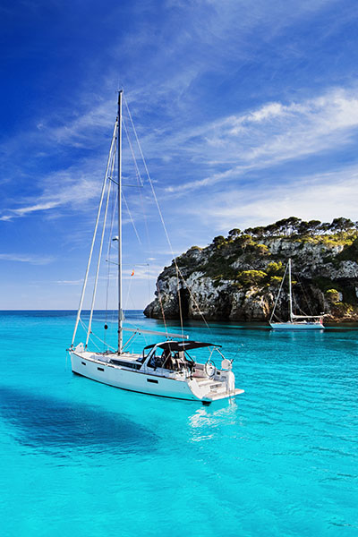 バレアレス諸島州メノルカ島のヨット バレアレス諸島州メノルカ島のヨット