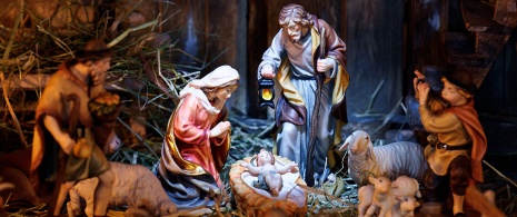 キリスト降誕の場面の人形