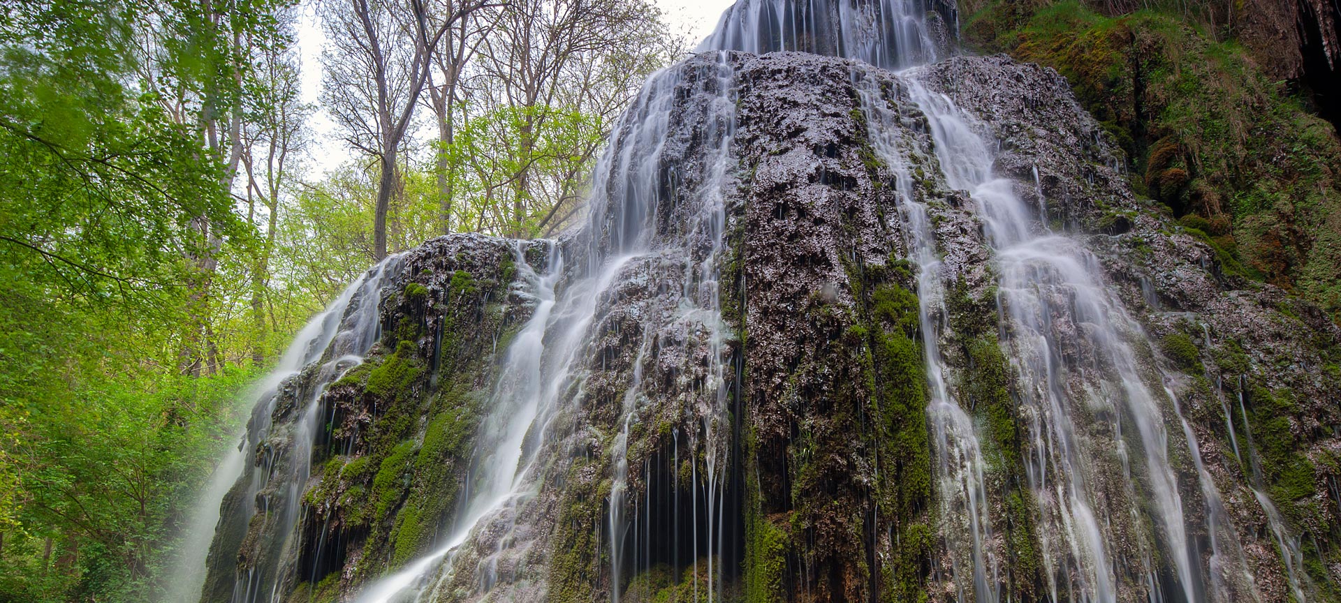 Waterfall at the Monasterio de Piedra, Nuévalos Waterfall at the Monasterio de Piedra, Nuévalos